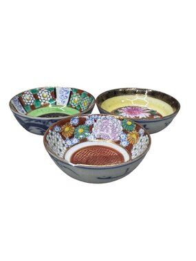 Vtg Imari Japanese Porcelain Sake Cups Bowls Set Of 3 Hand-Painted Floral READ